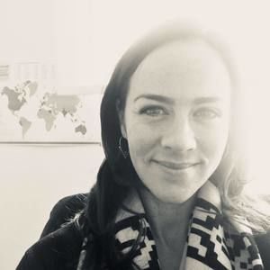 Meet your Posher, Julia